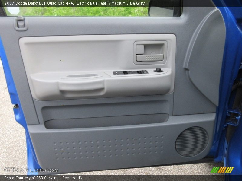 Electric Blue Pearl / Medium Slate Gray 2007 Dodge Dakota ST Quad Cab 4x4