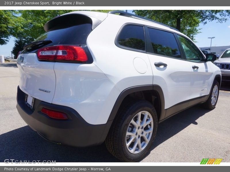 Bright White / Black 2017 Jeep Cherokee Sport