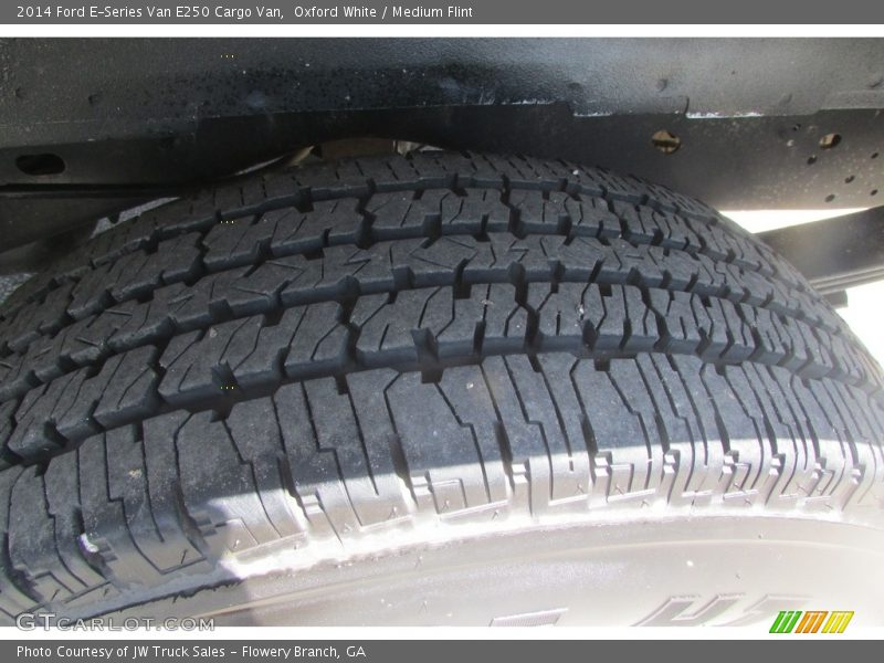 Oxford White / Medium Flint 2014 Ford E-Series Van E250 Cargo Van