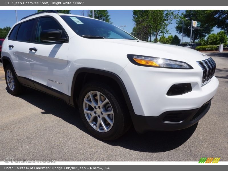Bright White / Black 2017 Jeep Cherokee Sport