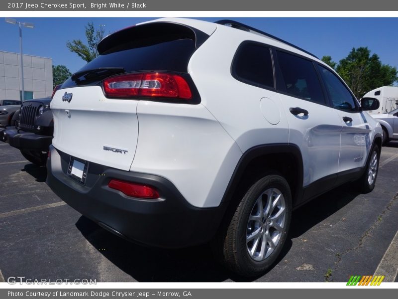 Bright White / Black 2017 Jeep Cherokee Sport