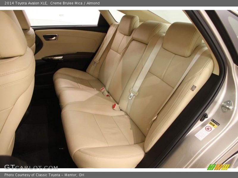 Creme Brulee Mica / Almond 2014 Toyota Avalon XLE