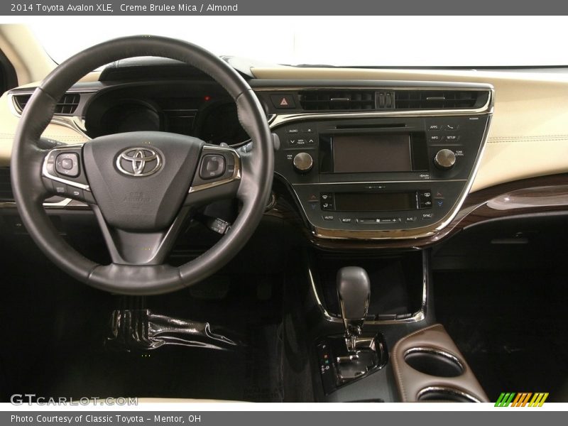 Creme Brulee Mica / Almond 2014 Toyota Avalon XLE