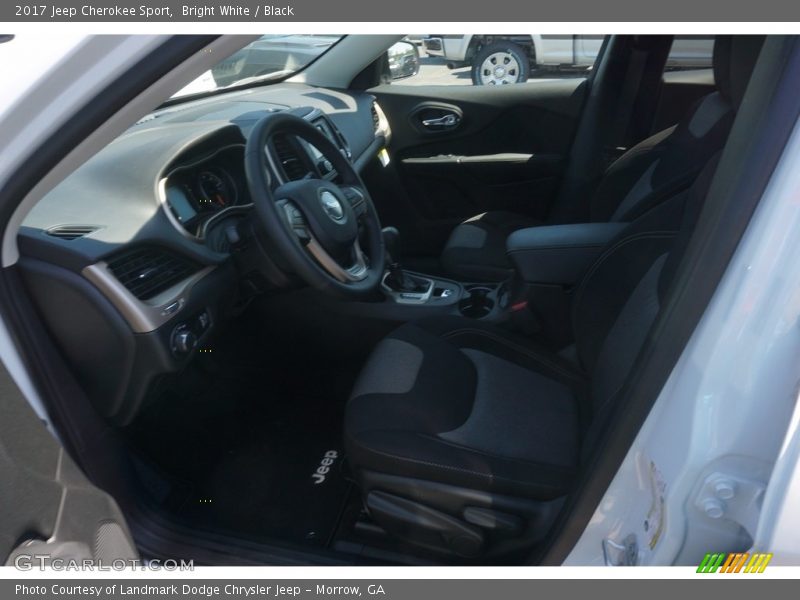 Bright White / Black 2017 Jeep Cherokee Sport