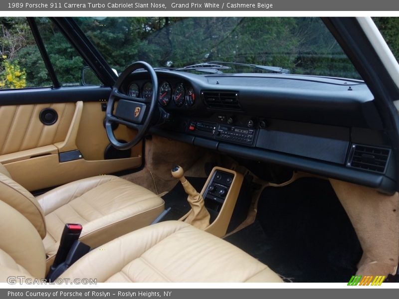 Dashboard of 1989 911 Carrera Turbo Cabriolet Slant Nose
