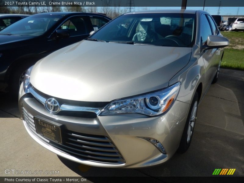 Creme Brulee Mica / Black 2017 Toyota Camry LE