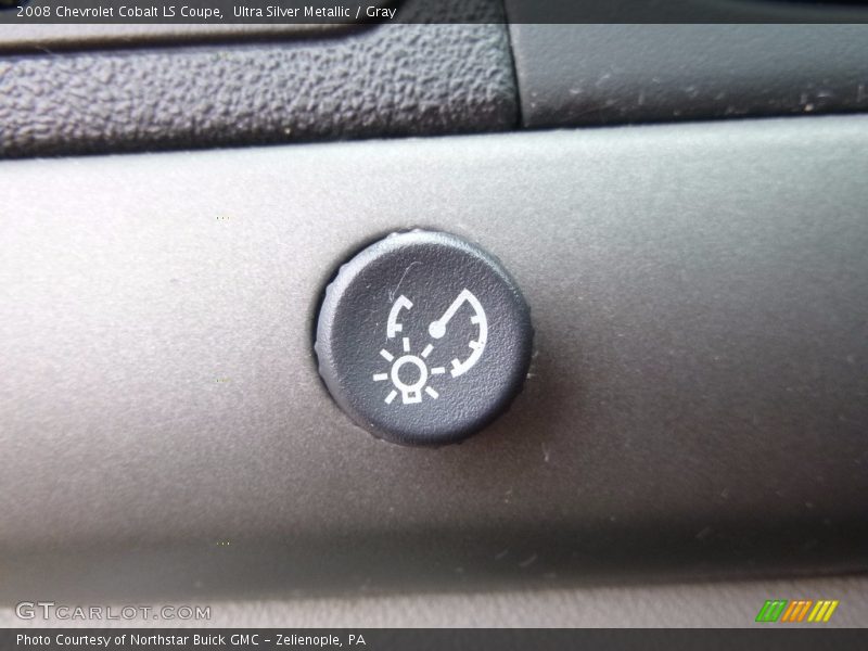 Ultra Silver Metallic / Gray 2008 Chevrolet Cobalt LS Coupe