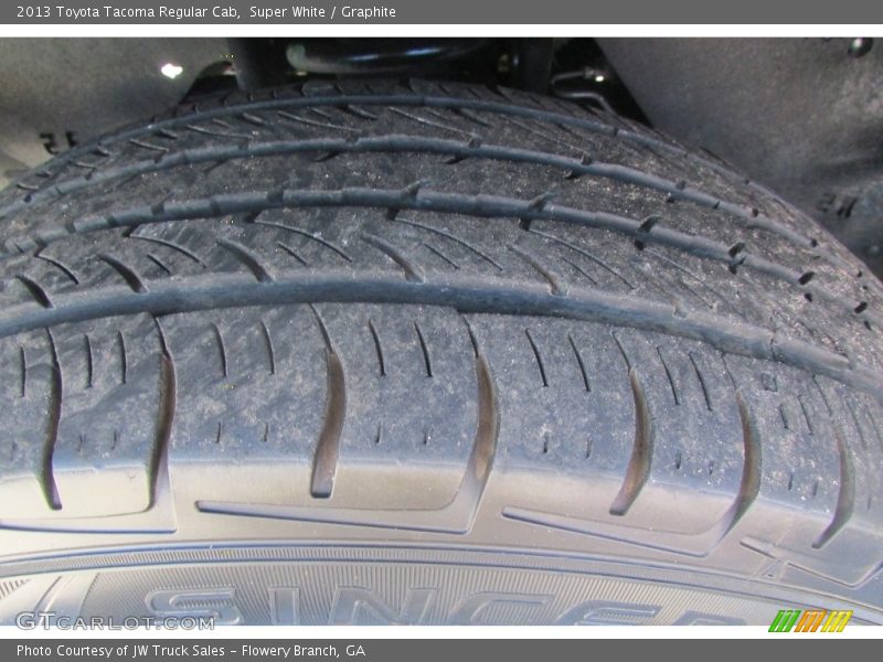Super White / Graphite 2013 Toyota Tacoma Regular Cab