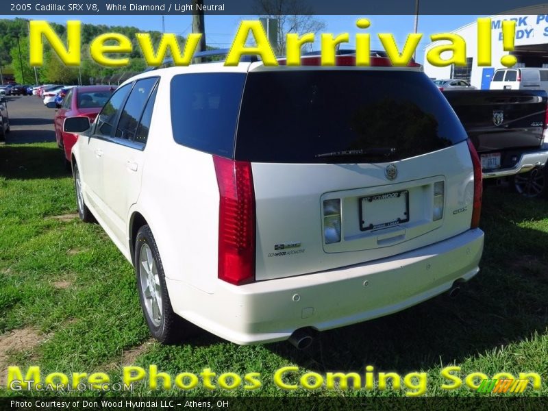 White Diamond / Light Neutral 2005 Cadillac SRX V8