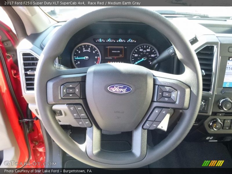 Race Red / Medium Earth Gray 2017 Ford F250 Super Duty XLT SuperCab 4x4