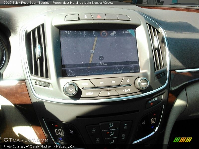 Pepperdust Metallic / Light Neutral/Cocoa 2017 Buick Regal Sport Touring
