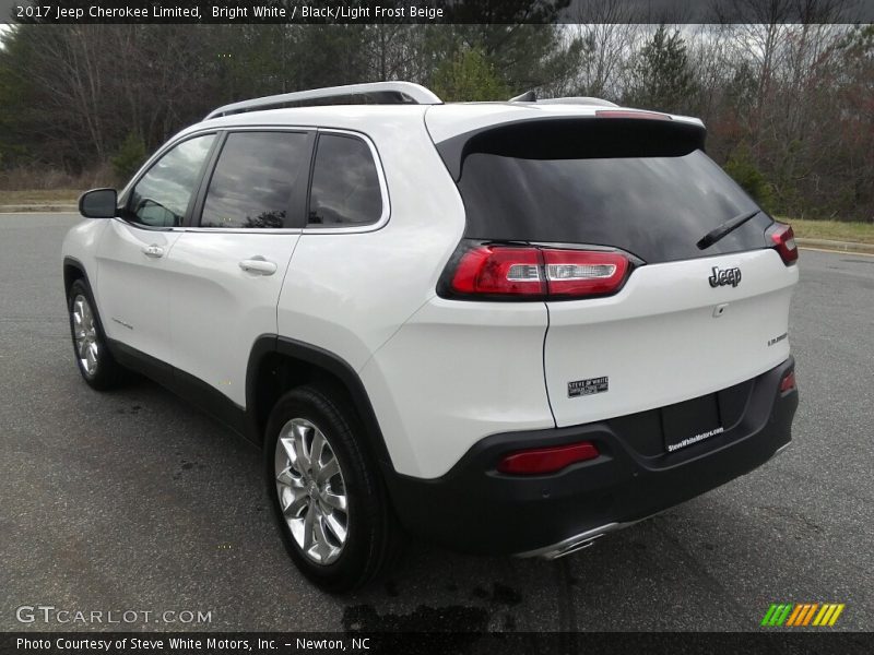 Bright White / Black/Light Frost Beige 2017 Jeep Cherokee Limited