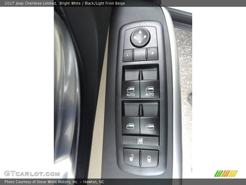 Bright White / Black/Light Frost Beige 2017 Jeep Cherokee Limited