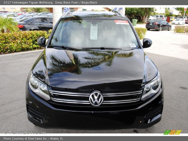 Deep Black Pearl / Beige/Black 2017 Volkswagen Tiguan Wolfsburg