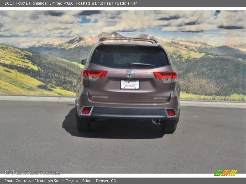 Toasted Walnut Pearl / Saddle Tan 2017 Toyota Highlander Limited AWD