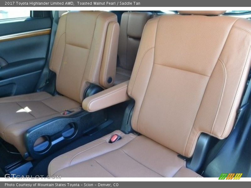 Toasted Walnut Pearl / Saddle Tan 2017 Toyota Highlander Limited AWD