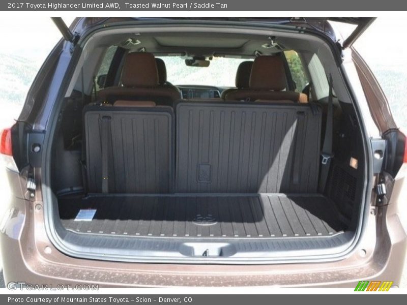 Toasted Walnut Pearl / Saddle Tan 2017 Toyota Highlander Limited AWD