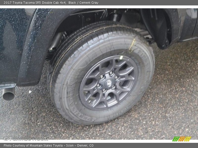 Black / Cement Gray 2017 Toyota Tacoma SR5 Double Cab 4x4