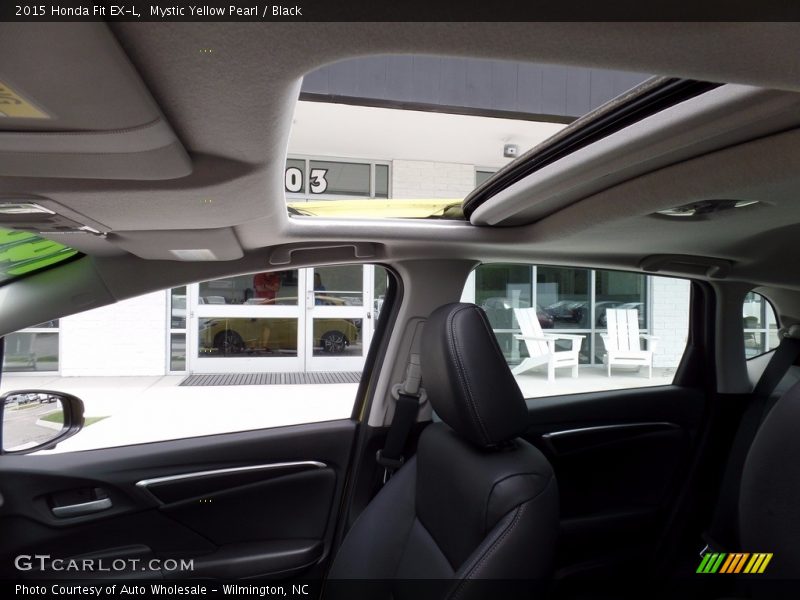 Mystic Yellow Pearl / Black 2015 Honda Fit EX-L