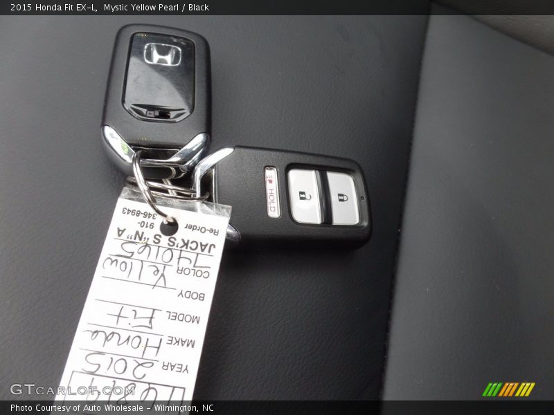 Mystic Yellow Pearl / Black 2015 Honda Fit EX-L