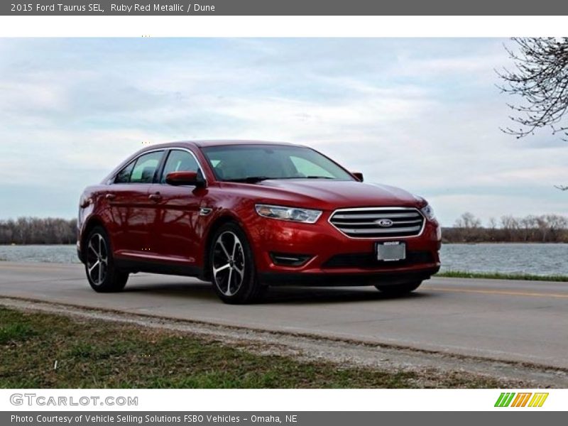 Ruby Red Metallic / Dune 2015 Ford Taurus SEL