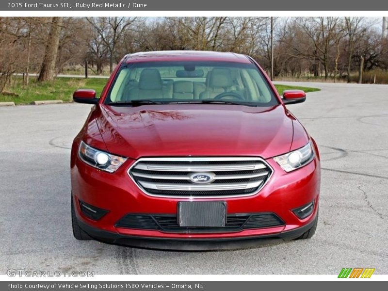 Ruby Red Metallic / Dune 2015 Ford Taurus SEL