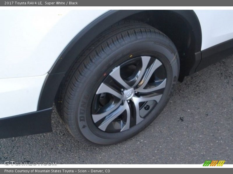Super White / Black 2017 Toyota RAV4 LE