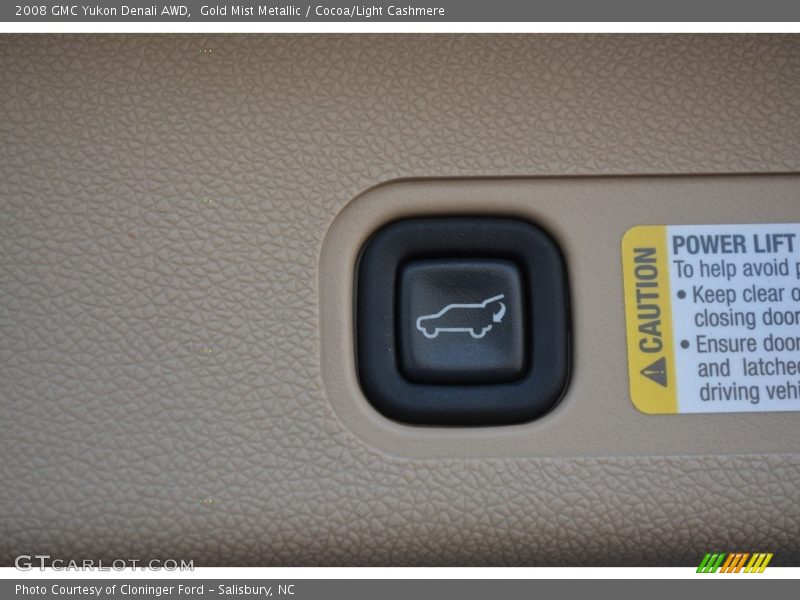 Gold Mist Metallic / Cocoa/Light Cashmere 2008 GMC Yukon Denali AWD