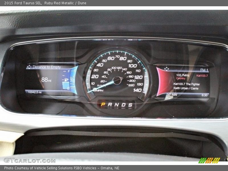 Ruby Red Metallic / Dune 2015 Ford Taurus SEL