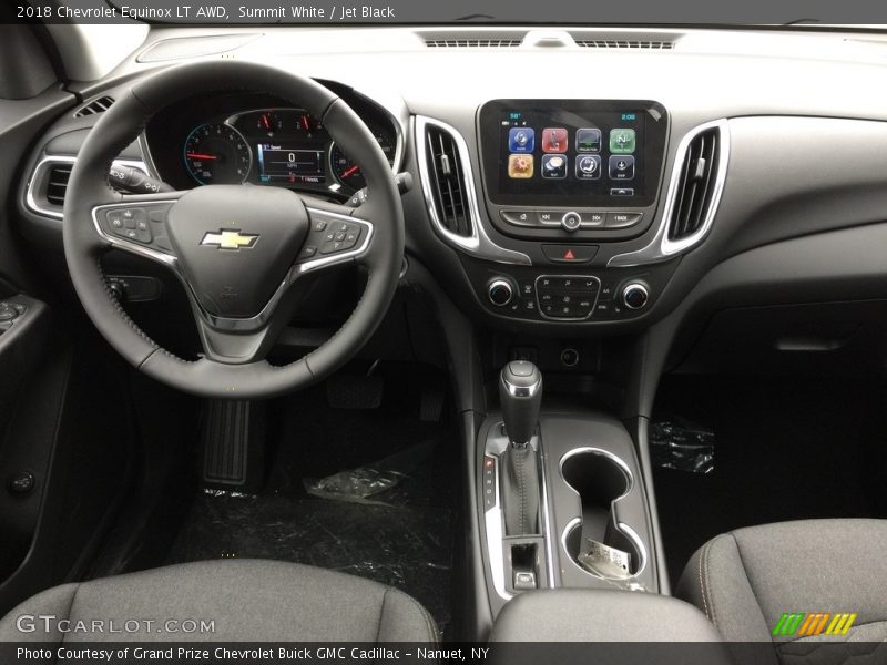 Summit White / Jet Black 2018 Chevrolet Equinox LT AWD