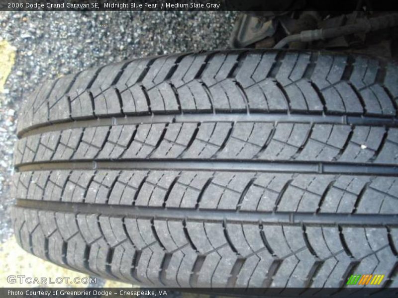 Midnight Blue Pearl / Medium Slate Gray 2006 Dodge Grand Caravan SE