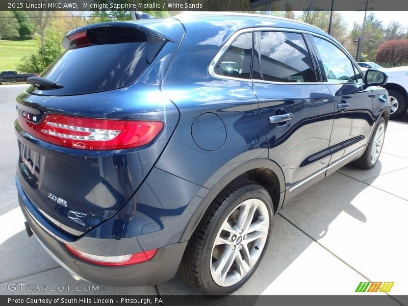 Midnight Sapphire Metallic / White Sands 2015 Lincoln MKC AWD