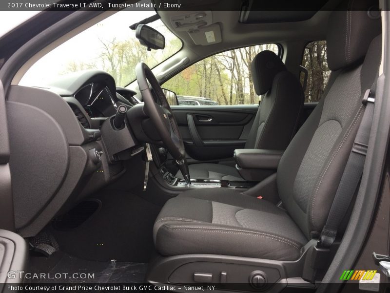 Tungsten Metallic / Ebony 2017 Chevrolet Traverse LT AWD