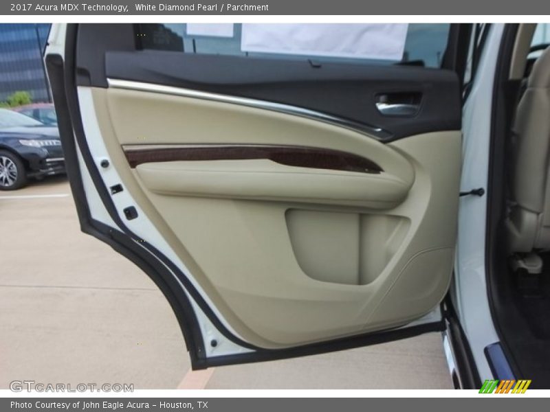 White Diamond Pearl / Parchment 2017 Acura MDX Technology