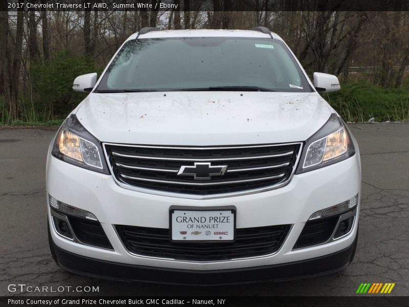Summit White / Ebony 2017 Chevrolet Traverse LT AWD