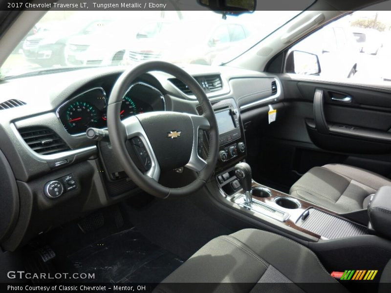 Tungsten Metallic / Ebony 2017 Chevrolet Traverse LT