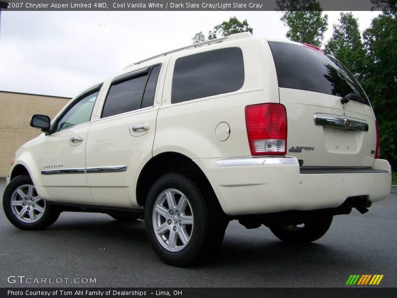 Cool Vanilla White / Dark Slate Gray/Light Slate Gray 2007 Chrysler Aspen Limited 4WD