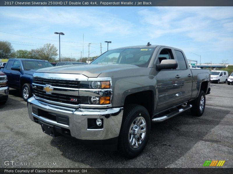 Pepperdust Metallic / Jet Black 2017 Chevrolet Silverado 2500HD LT Double Cab 4x4