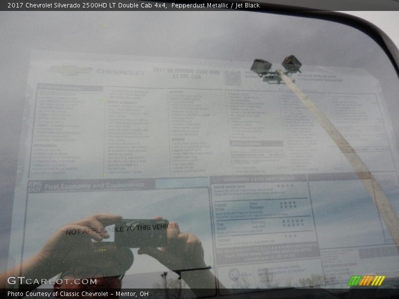 Pepperdust Metallic / Jet Black 2017 Chevrolet Silverado 2500HD LT Double Cab 4x4