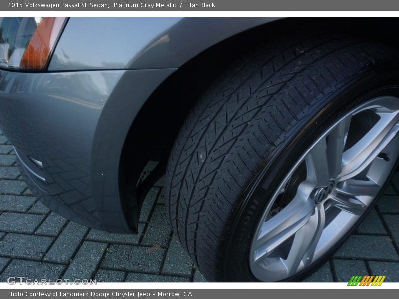 Platinum Gray Metallic / Titan Black 2015 Volkswagen Passat SE Sedan