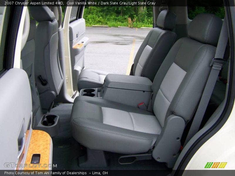Cool Vanilla White / Dark Slate Gray/Light Slate Gray 2007 Chrysler Aspen Limited 4WD