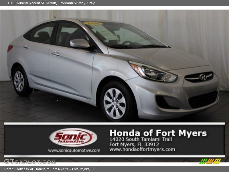 Ironman Silver / Gray 2016 Hyundai Accent SE Sedan