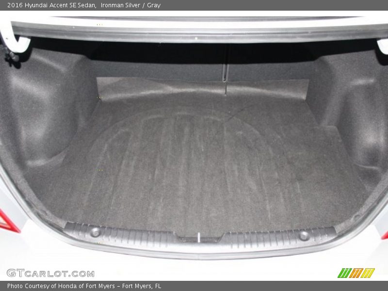 Ironman Silver / Gray 2016 Hyundai Accent SE Sedan