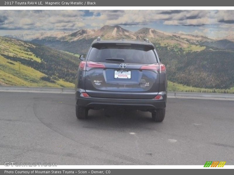 Magnetic Gray Metallic / Black 2017 Toyota RAV4 LE