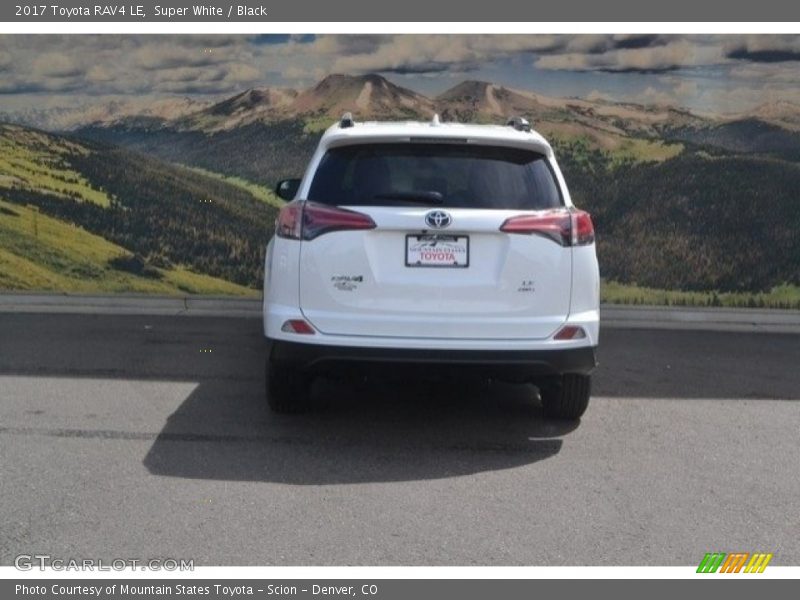 Super White / Black 2017 Toyota RAV4 LE