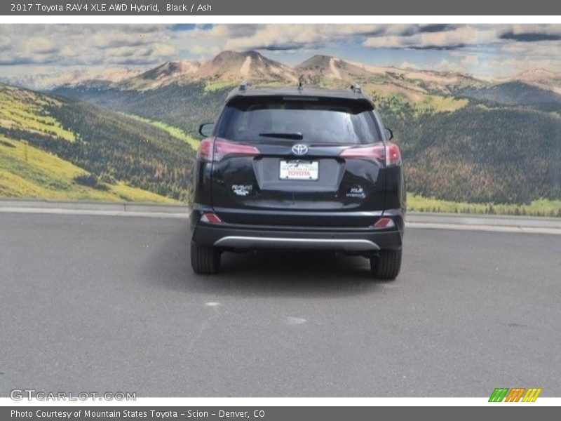 Black / Ash 2017 Toyota RAV4 XLE AWD Hybrid