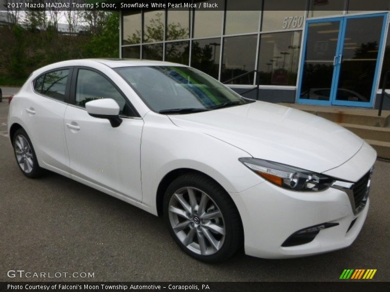 Snowflake White Pearl Mica / Black 2017 Mazda MAZDA3 Touring 5 Door