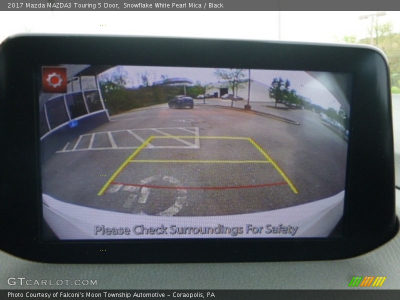 Snowflake White Pearl Mica / Black 2017 Mazda MAZDA3 Touring 5 Door