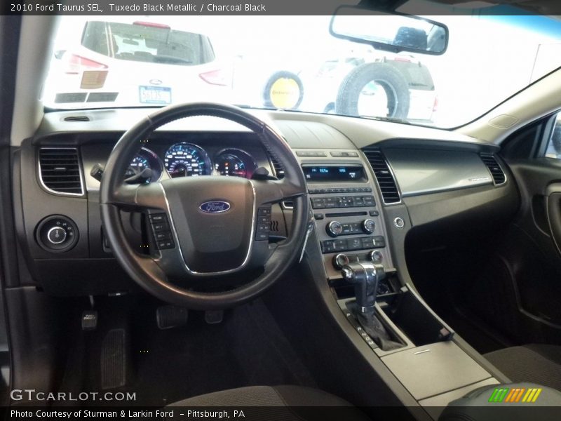 Tuxedo Black Metallic / Charcoal Black 2010 Ford Taurus SEL
