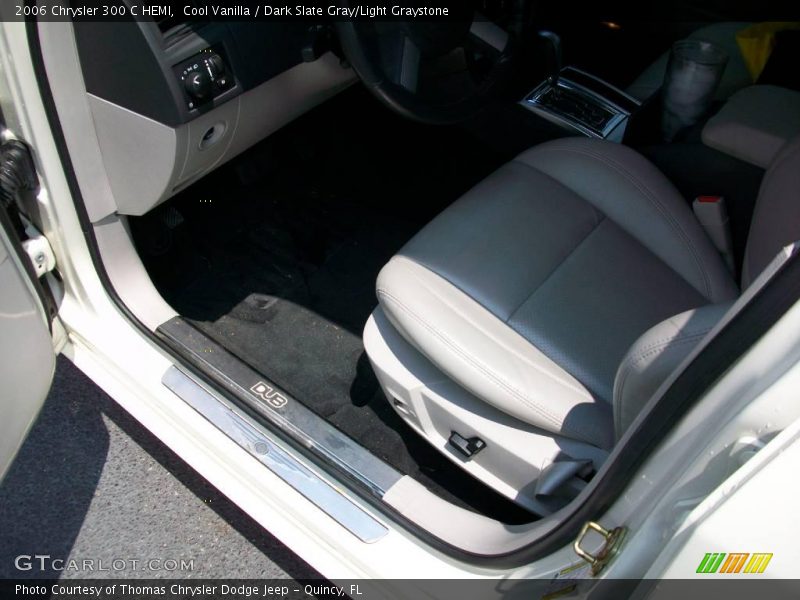 Cool Vanilla / Dark Slate Gray/Light Graystone 2006 Chrysler 300 C HEMI